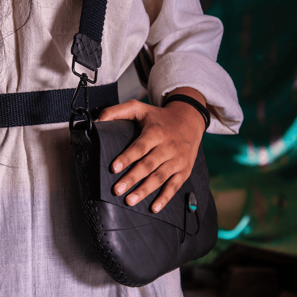 Mala .|. An upcycled sling - The Second Life India