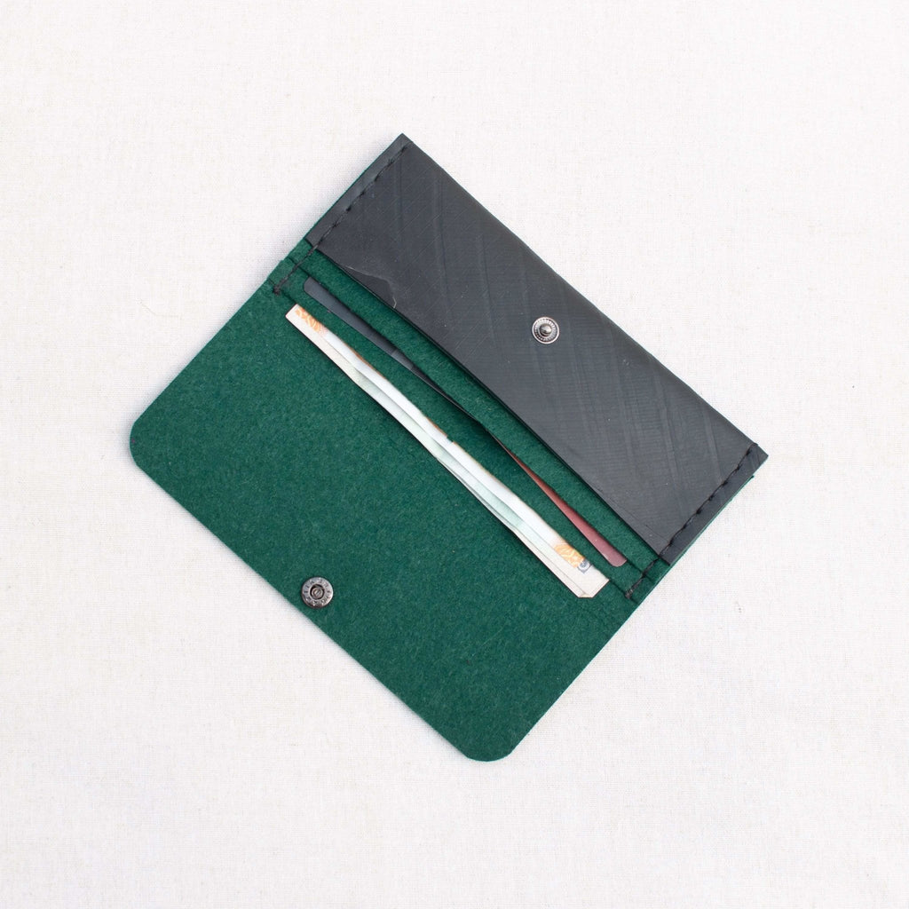 Women's Wallet - Upcycled tyre tube and recycled felt - The Second Life India